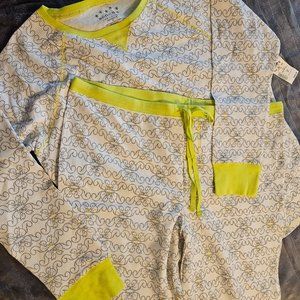 Cute Winter Sonoma PJs Pajamas Set XL Cream with Squirrels